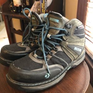 Wolverine Waterproof Nubuck Leather Boots Camp Toe